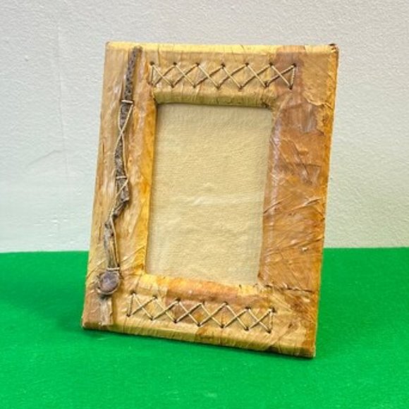 Vintage Handmade Wood Frame - Handmade Wooden Picture Frame - Picture Frames - S - Picture 1 of 7